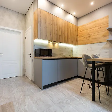 Apartmán жд вокзал охматдет кпи политех в черновола 30 *